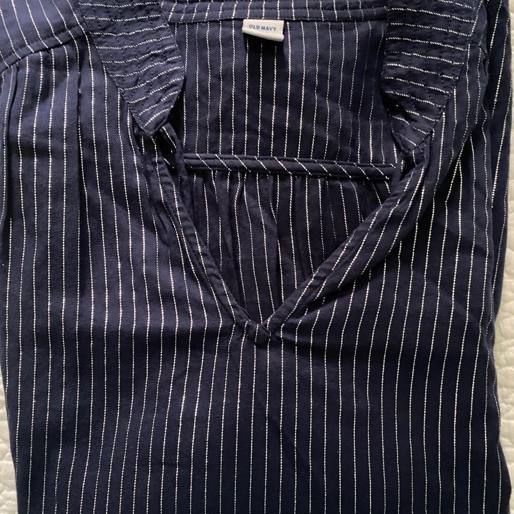 WOMEN'S OLD NAVY NAVY BLUE STRIPE RELAXED SPLIT-NECK TOP - SIZE XS